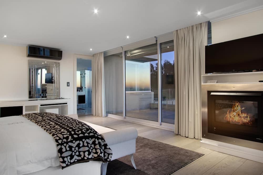 Photo of Bedroom in Camps Bay