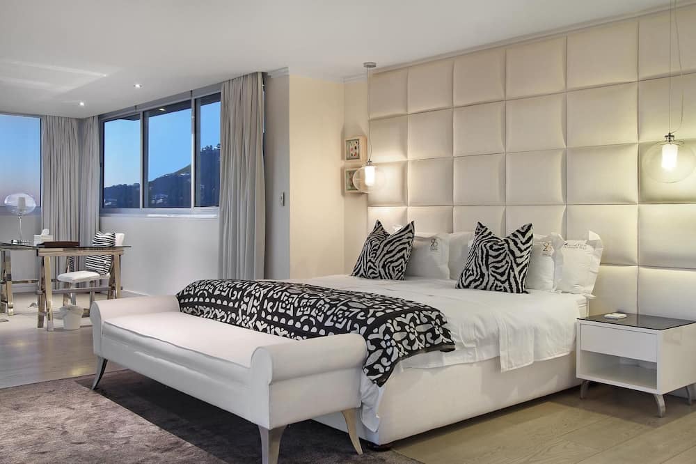 Photo of Bedroom in Camps Bay