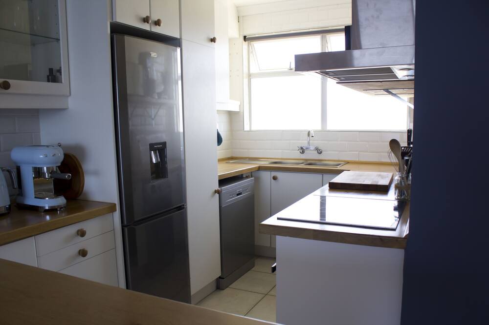 Photo of Kitchen in Bloubergstrand