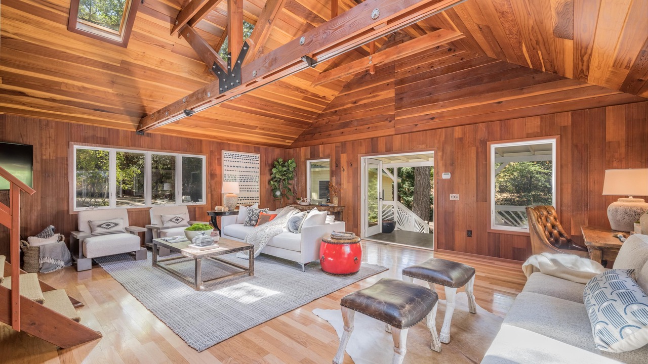 Photo of Livingroom in Calistoga