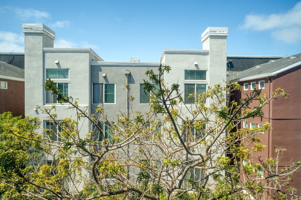 Photo of Outdoor in Emeryville