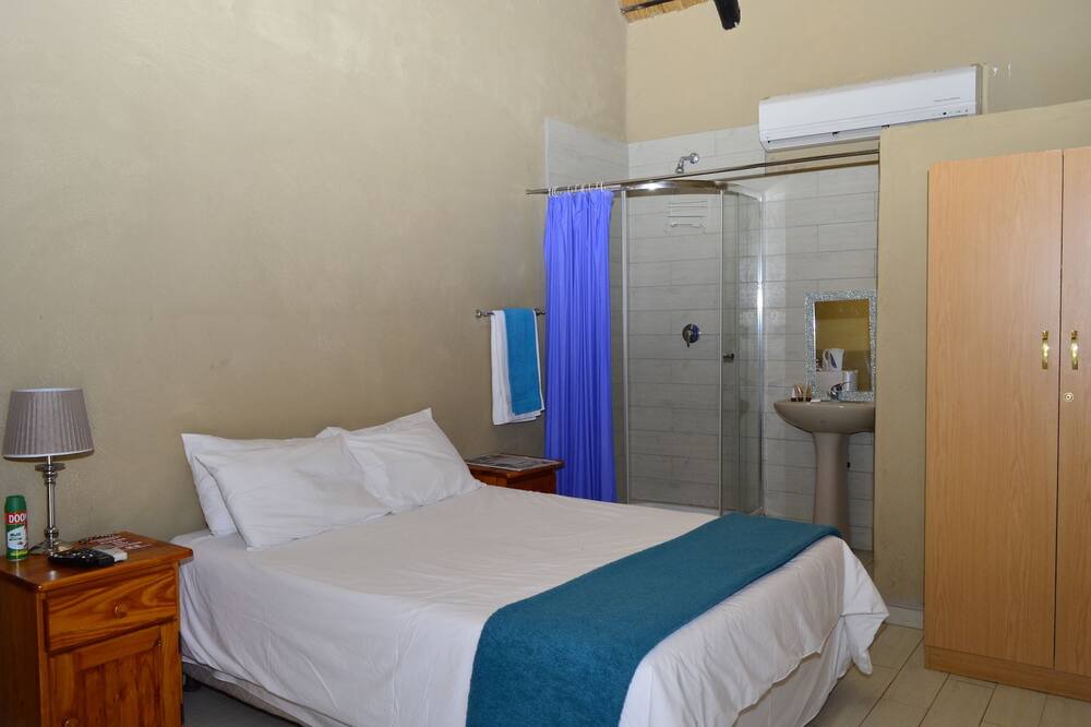 Photo of Bathroom in Musina