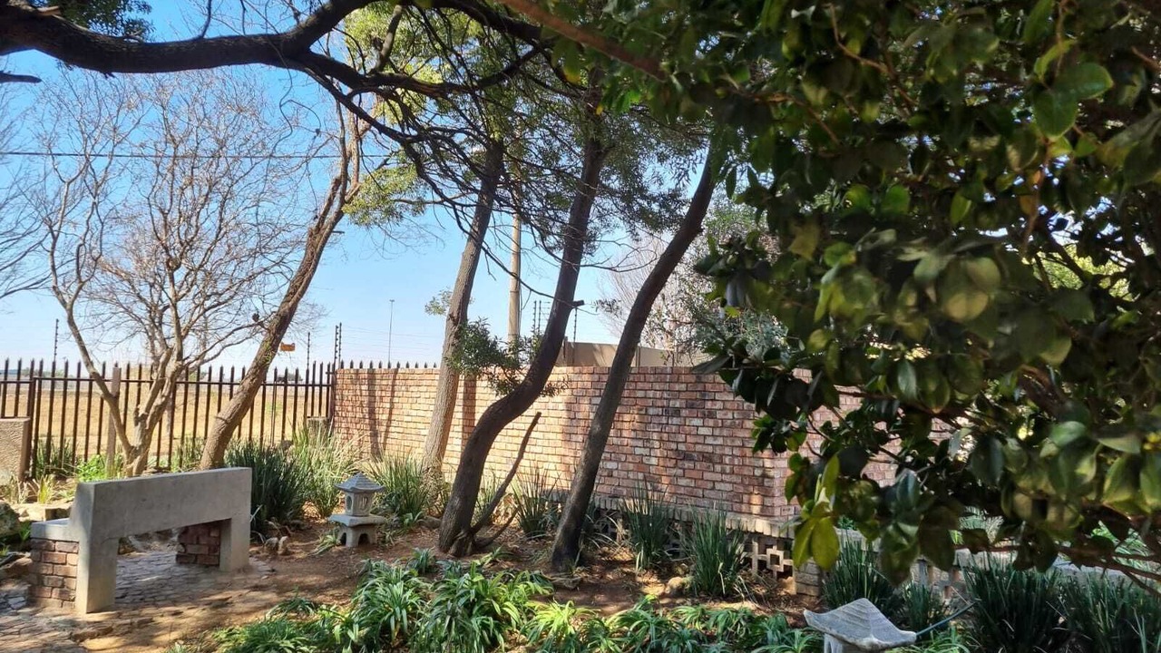 Photo of Outdoor in Kempton Park