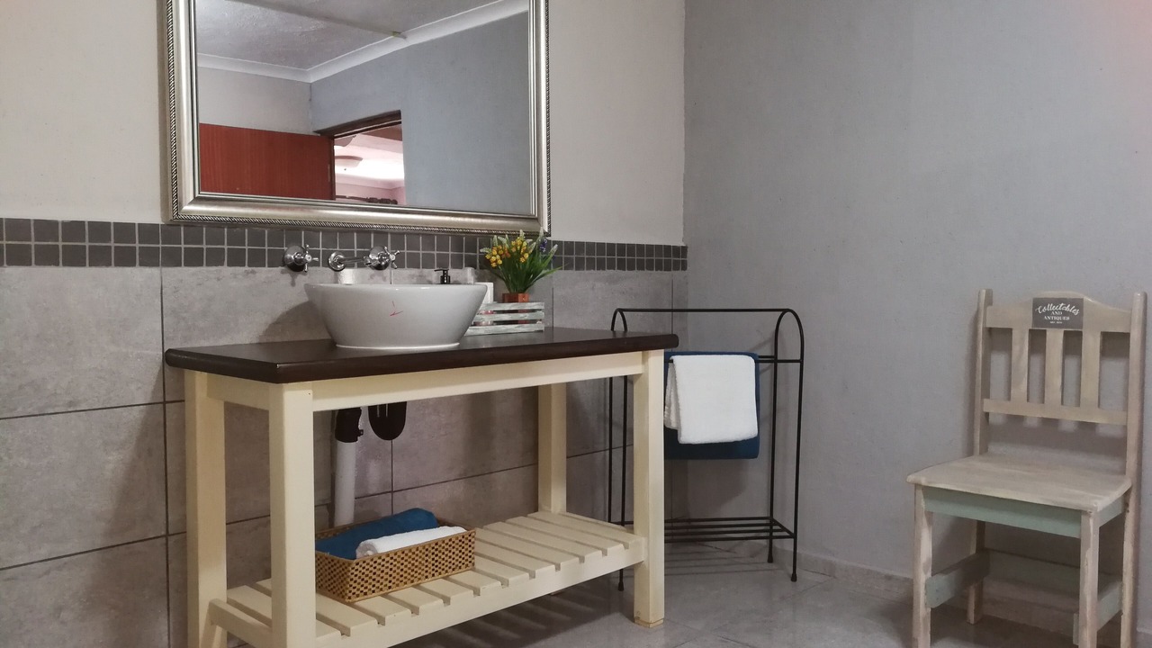 Photo of Bathroom in Komatipoort