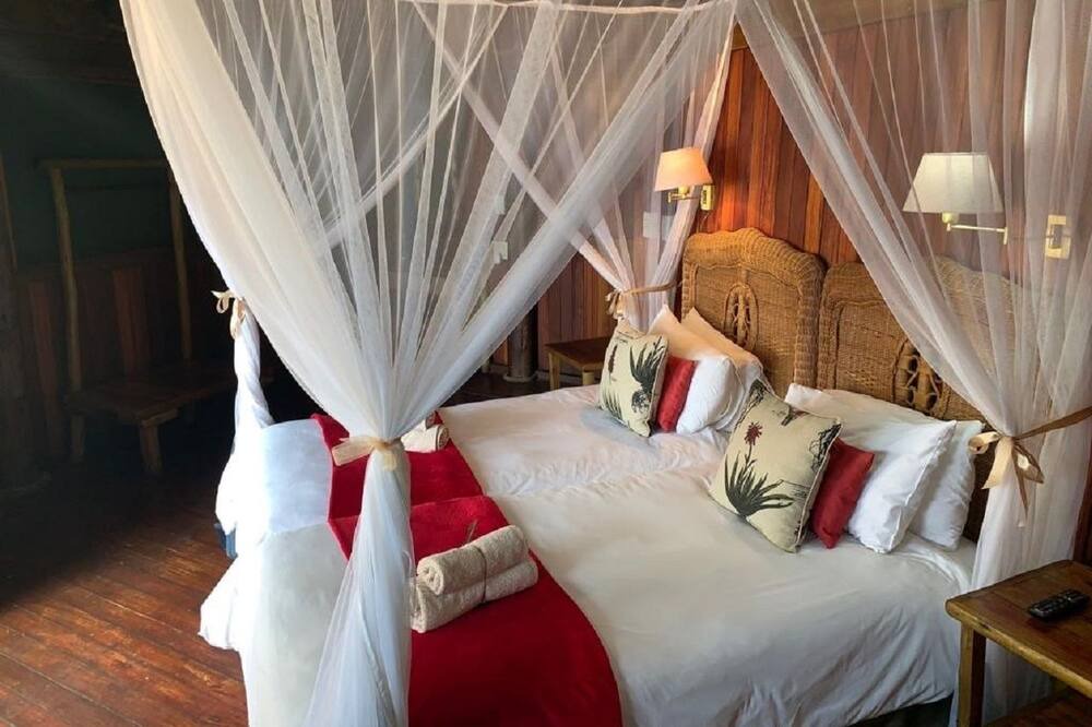 Photo of Bedroom in UPhongolo