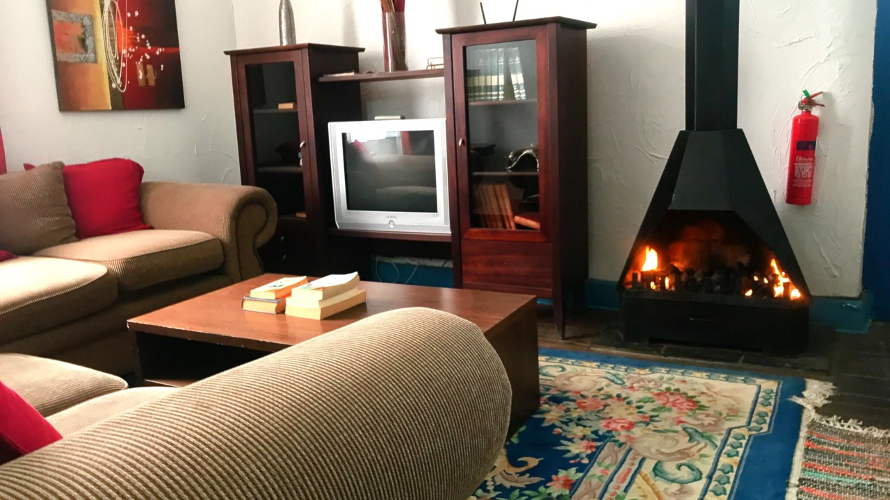 Photo of Livingroom in Caledon