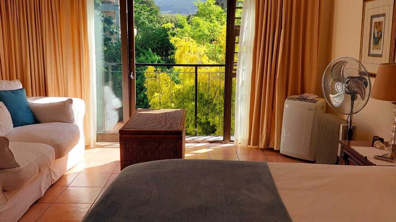 Photo of Bedroom in Claremont