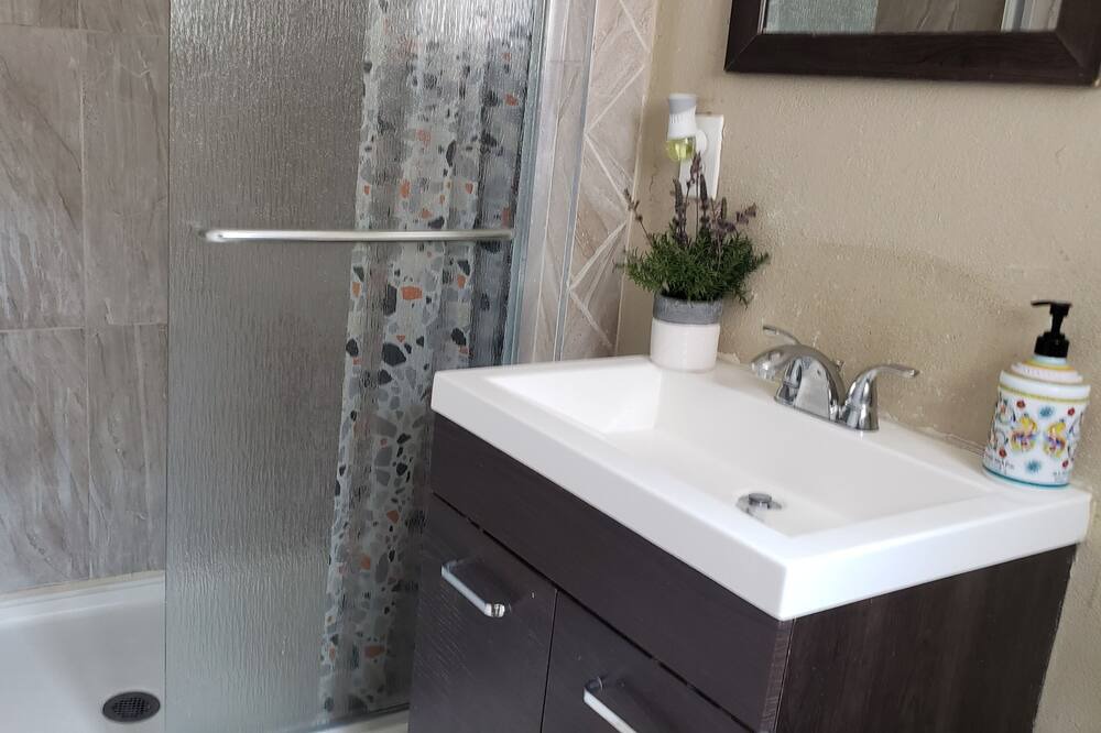 Photo of Bathroom in Sacramento