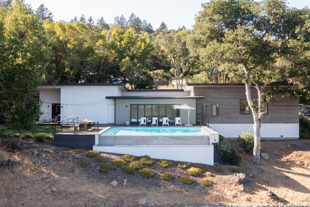 Photo of Others in Sonoma