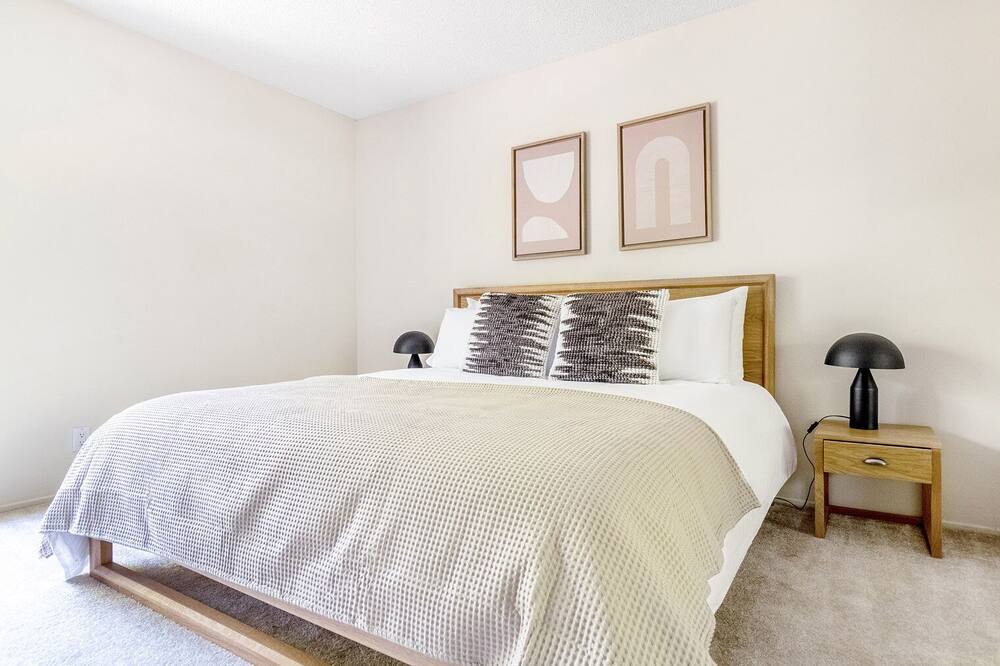 Photo of Bedroom in Palo Alto