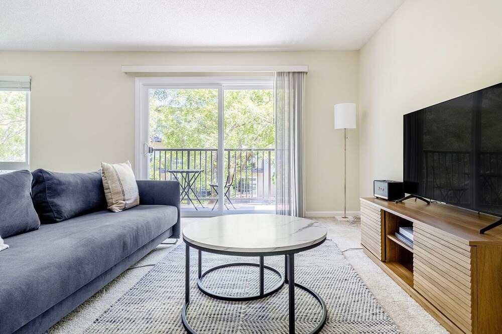 Photo of Livingroom in Palo Alto