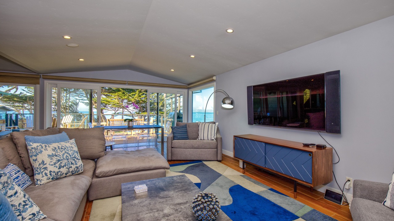 Photo of Livingroom in Montara