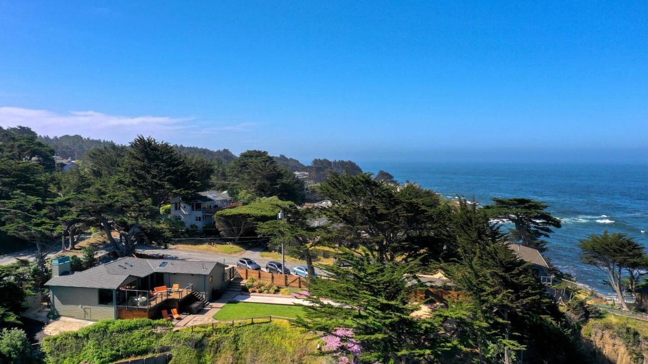 Photo of Outdoor in Montara