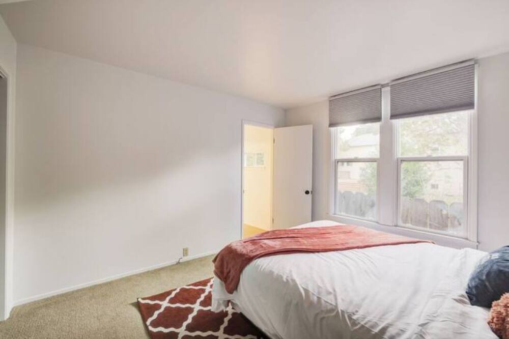 Photo of Bedroom in Santa Rosa