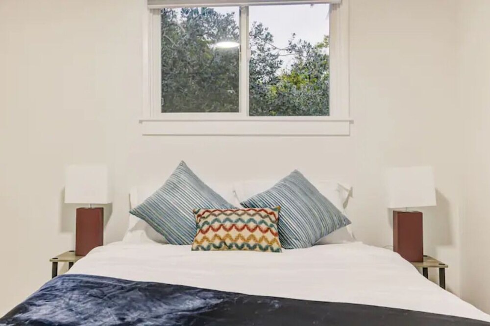 Photo of Bedroom in Santa Rosa