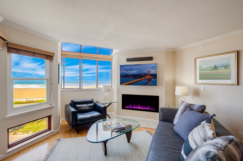 Photo of Livingroom in Outer Richmond
