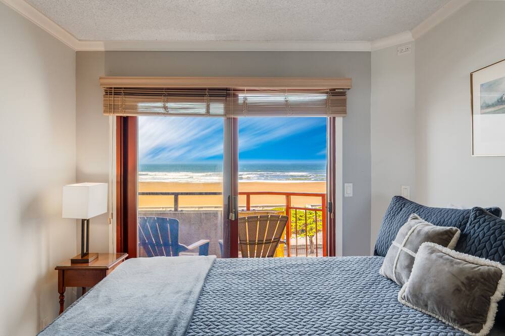 Photo of Bedroom in Outer Richmond