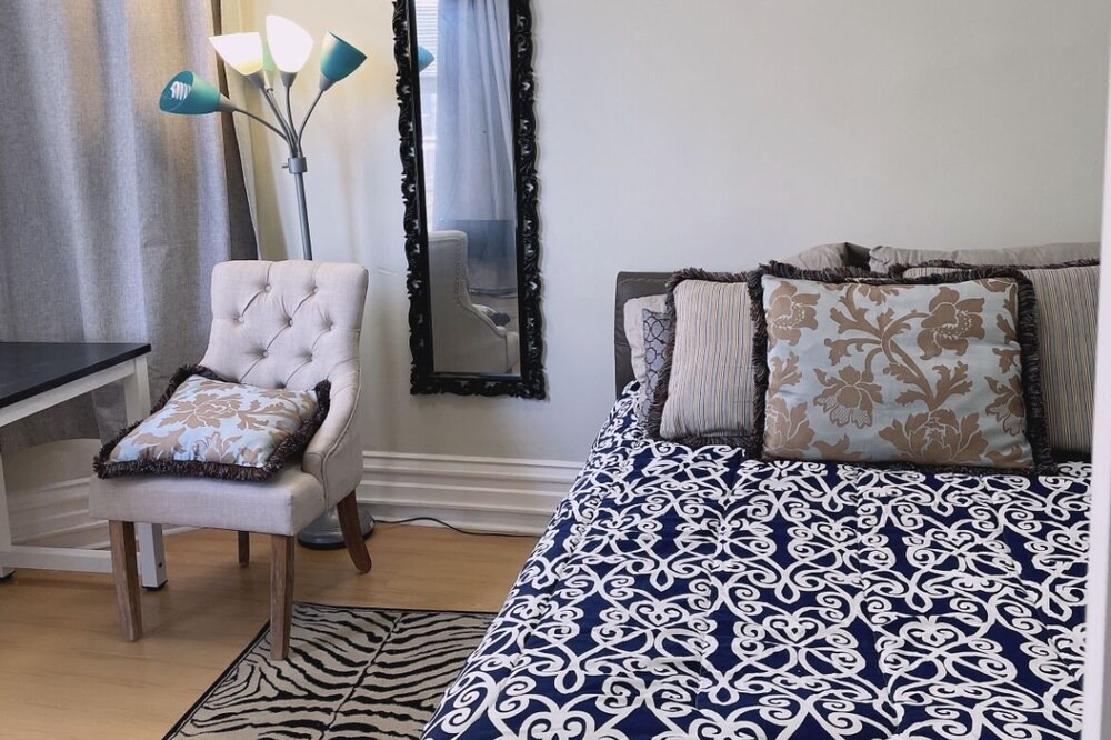 Photo of Bedroom in Russian Hill