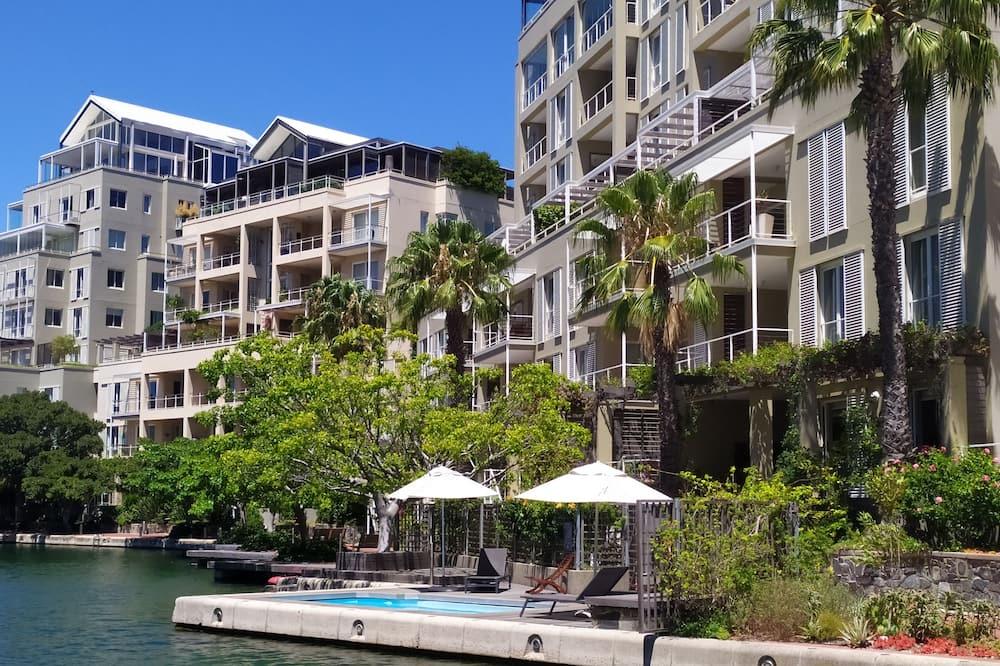 Photo of Outdoor in Victoria and Alfred Waterfront