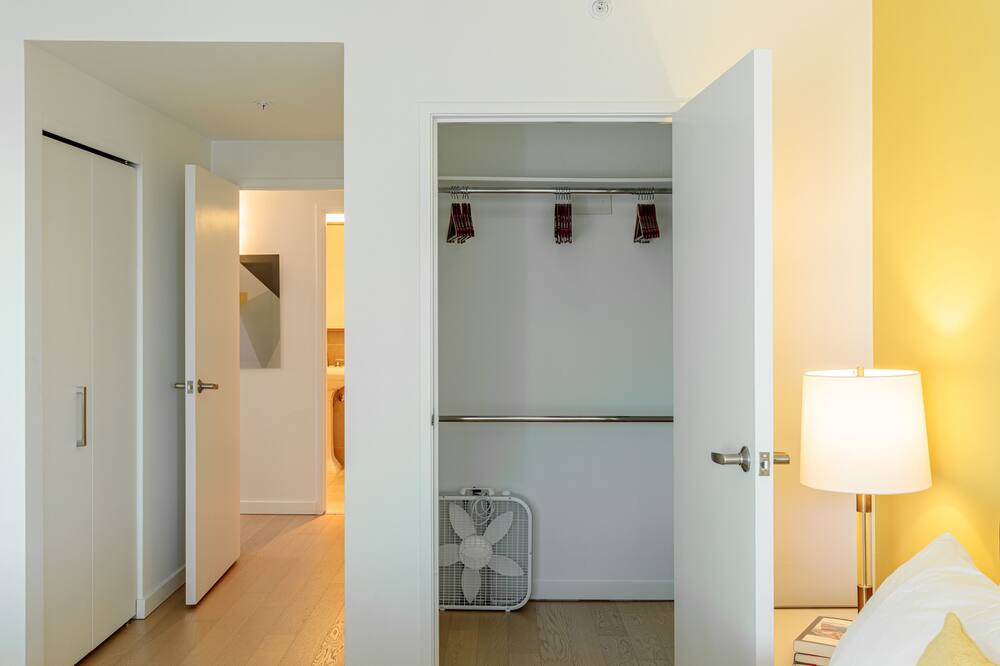 Photo of Bedroom in Downtown San Francisco