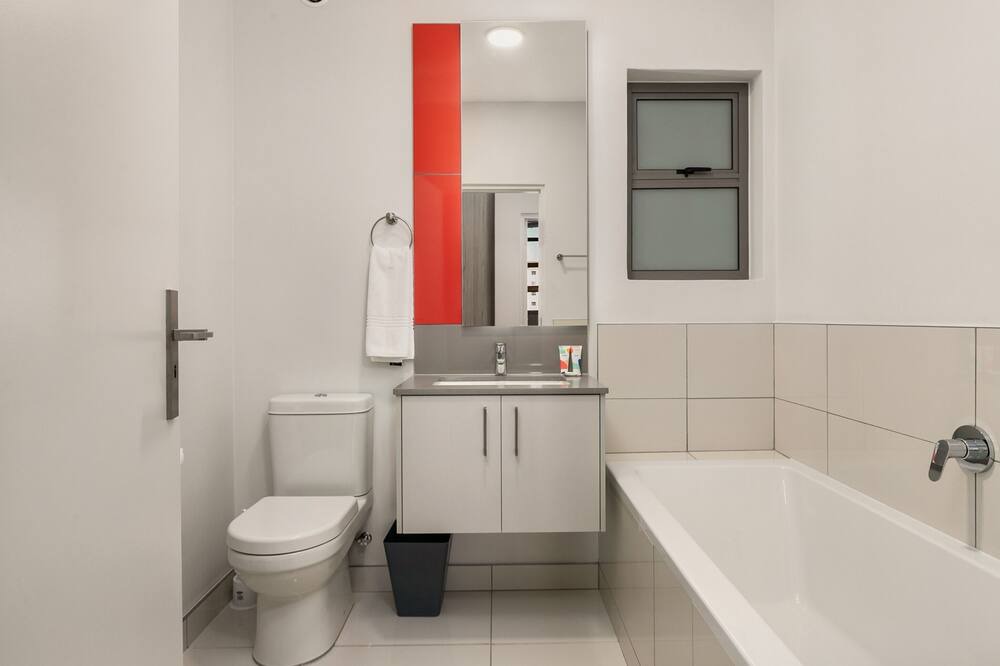 Photo of Bathroom in Greater Johannesburg Metropolitan Area