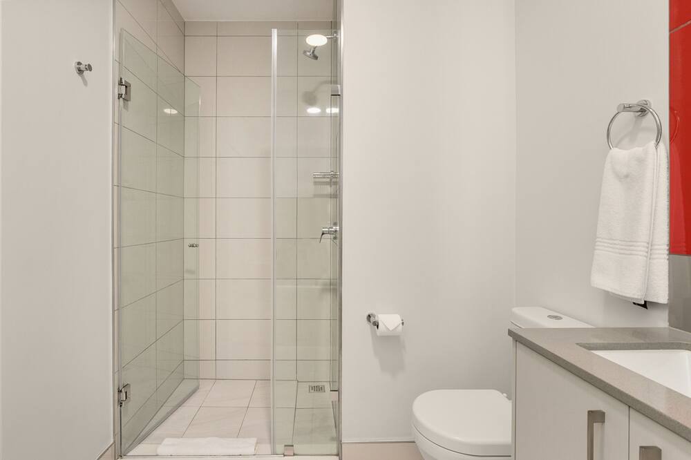 Photo of Bathroom in Greater Johannesburg Metropolitan Area
