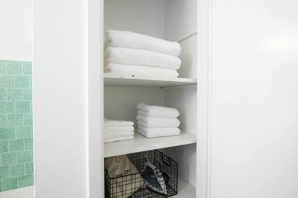 Photo of Bathroom in Shoreline West