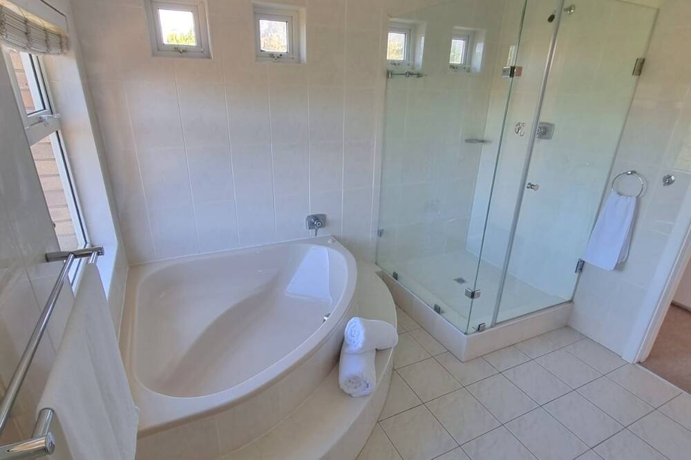 Photo of Bathroom in Walmer