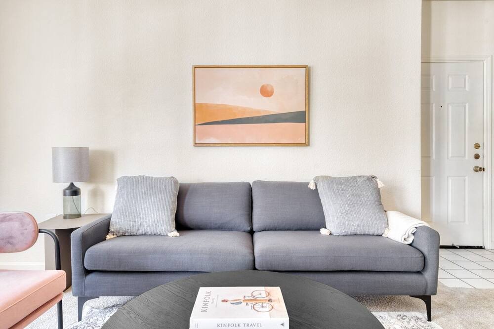 Photo of Livingroom in South San Jose