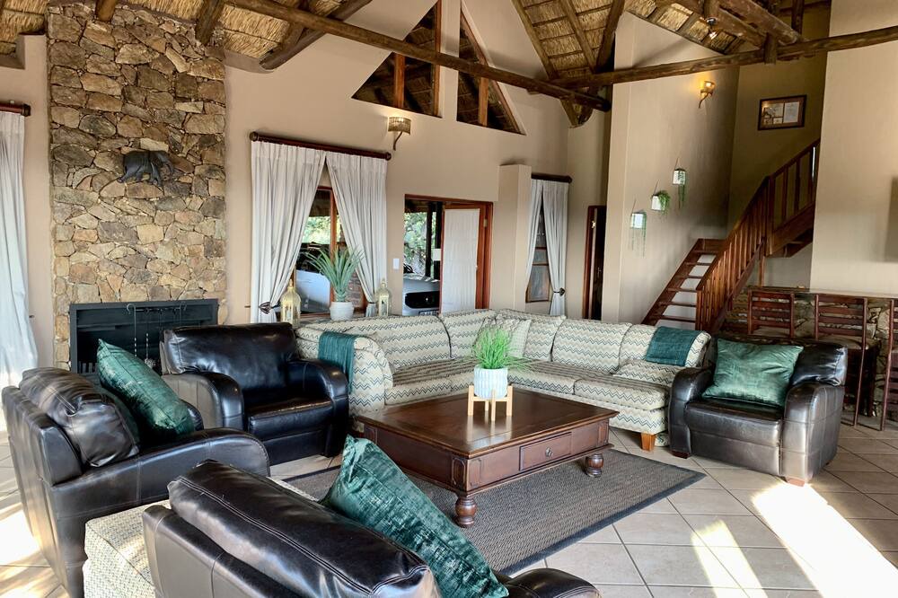 Photo of Livingroom in Bela-Bela