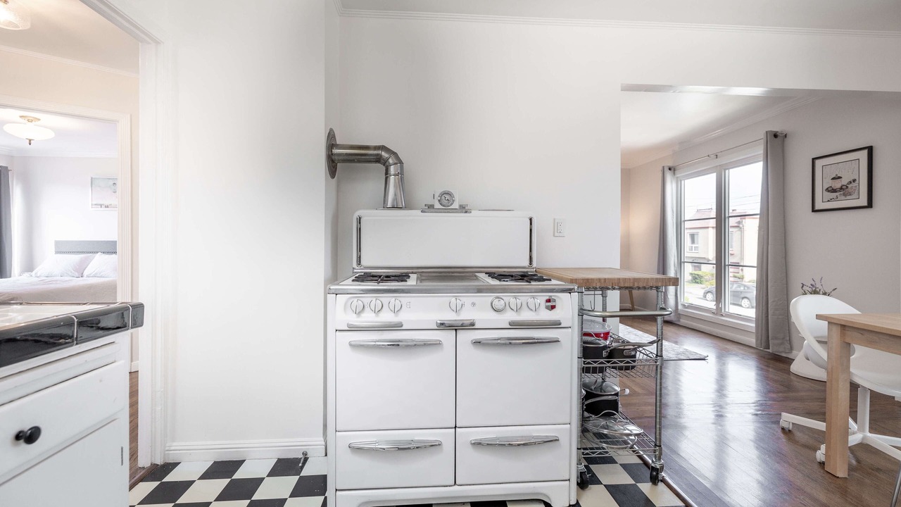Photo of Kitchen in Outer Sunset