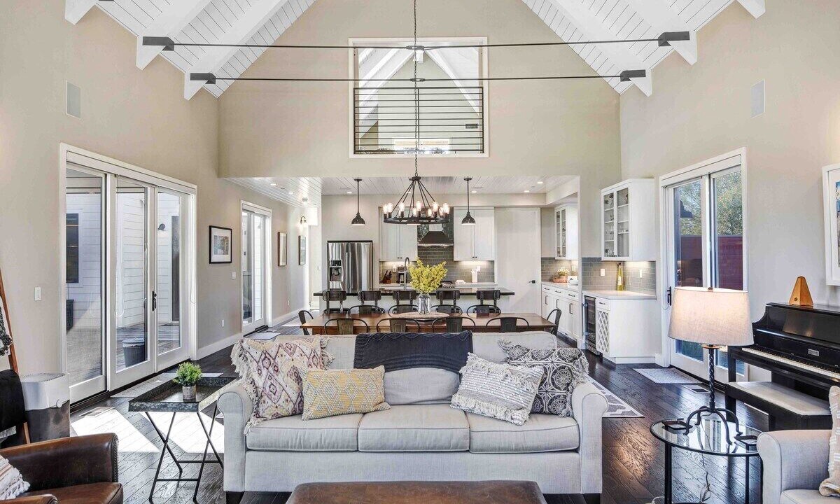 Photo of Livingroom in Sonoma