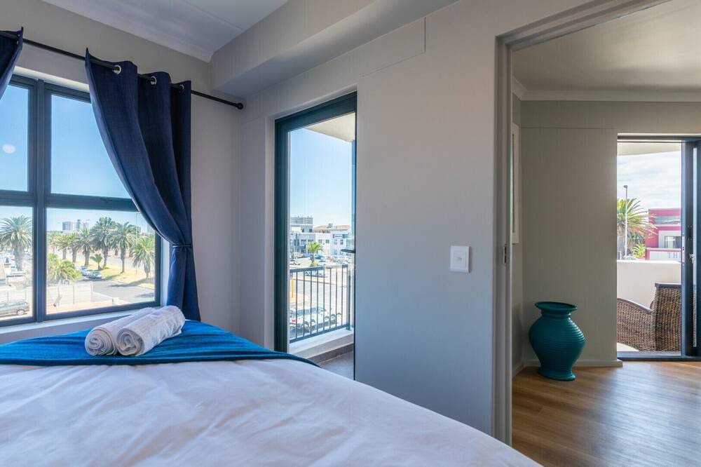 Photo of Bedroom in Bloubergstrand