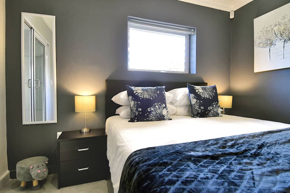 Photo of Bedroom in Pringle Bay