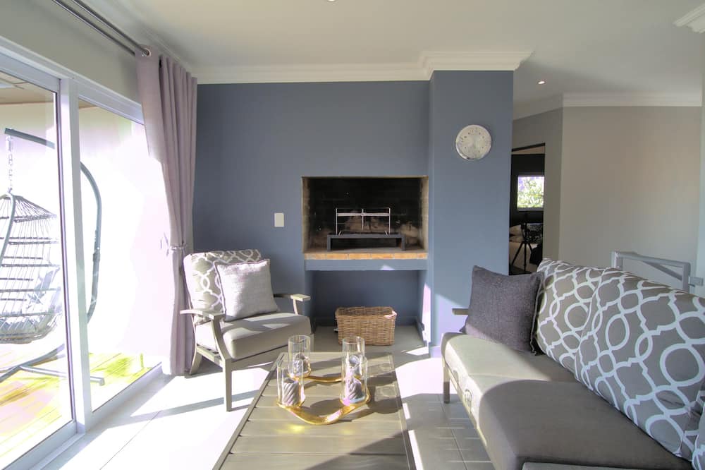 Photo of Livingroom in Pringle Bay
