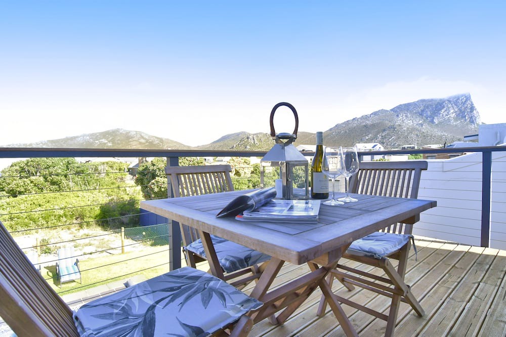 Photo of Patio Balcony in Pringle Bay