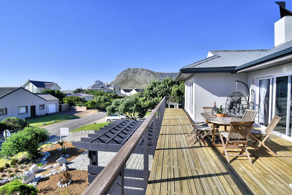 Photo of Patio Balcony in Pringle Bay