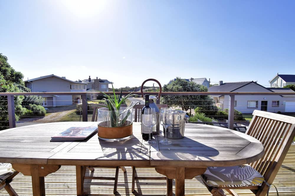 Photo of Patio Balcony in Pringle Bay