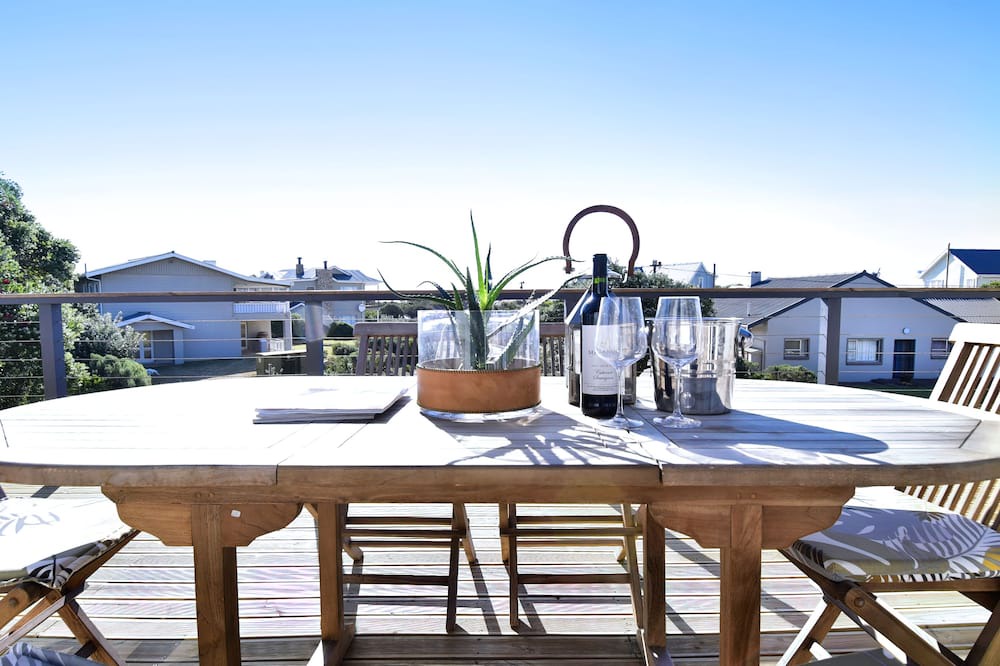 Photo of Patio Balcony in Pringle Bay