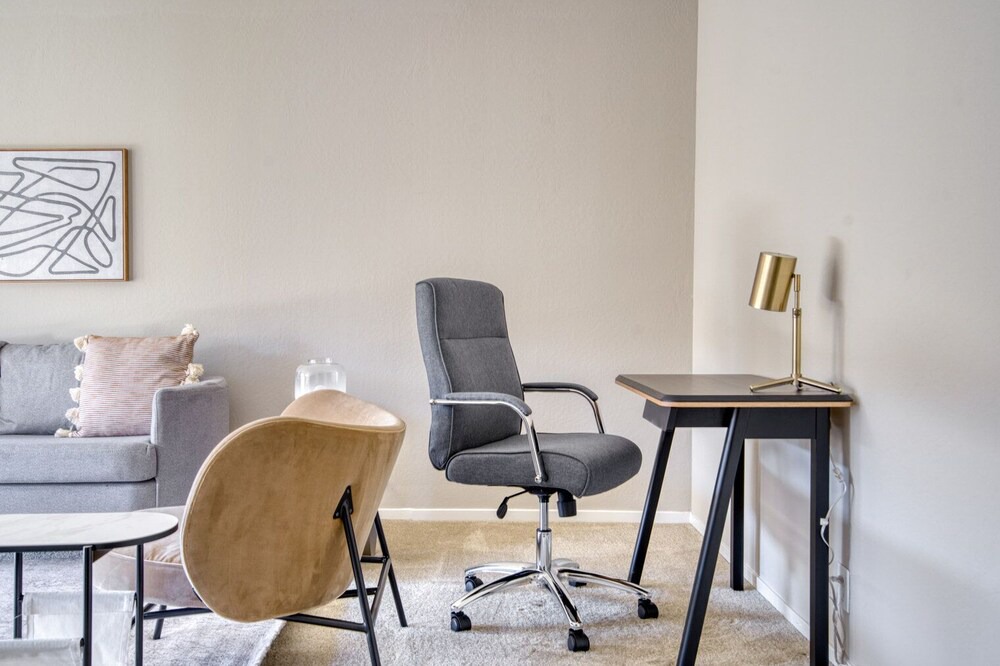 Photo of Livingroom in Shoreline West