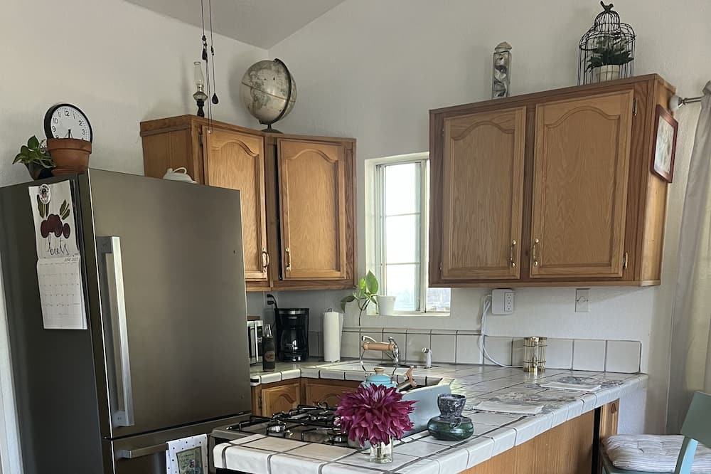 Photo of Kitchen in West Sacramento