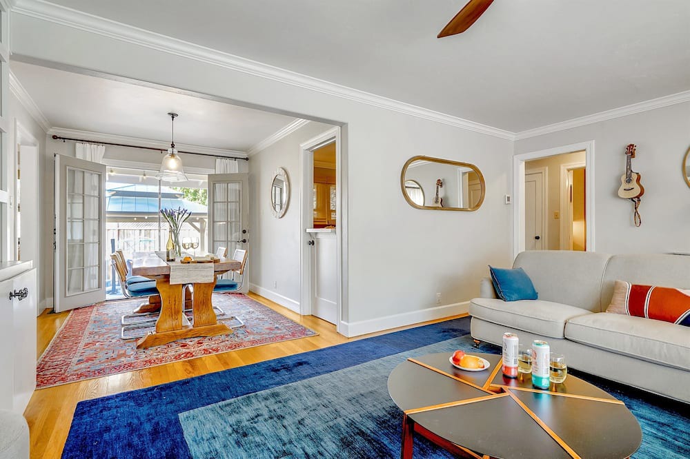 Photo of Bedroom in Montgomery Village