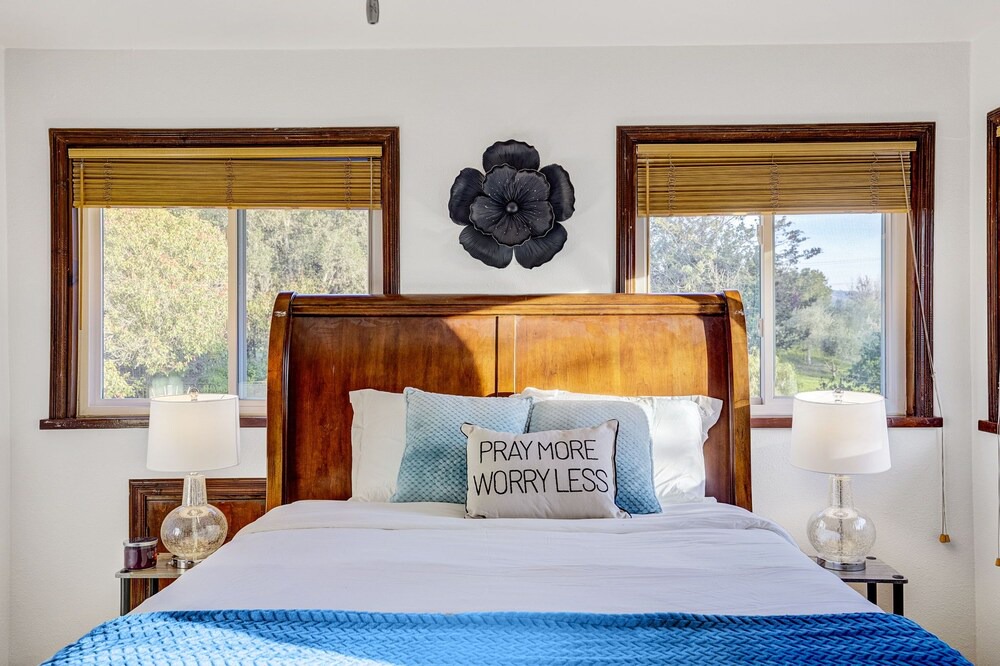 Photo of Bedroom in Santa Rosa