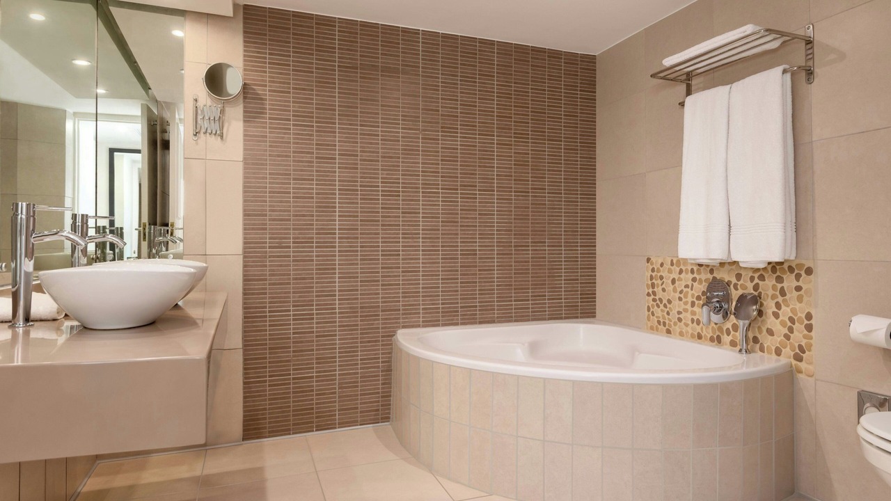 Photo of Bathroom in Heldervue