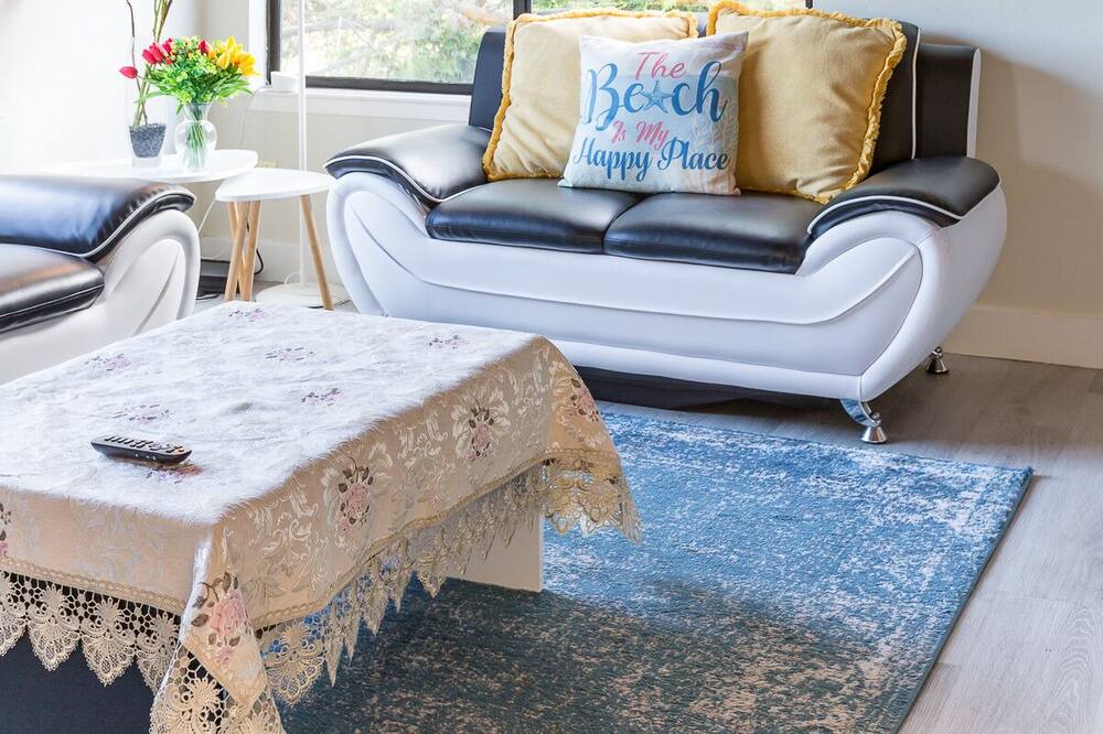 Photo of Livingroom in Moss Beach