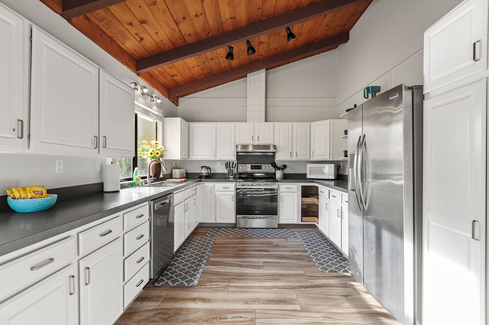 Photo of Kitchen in Moss Beach