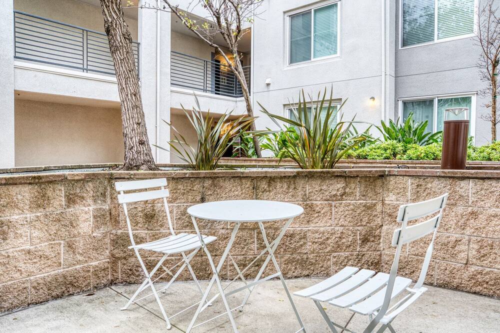 Photo of Patio Balcony in Emeryville