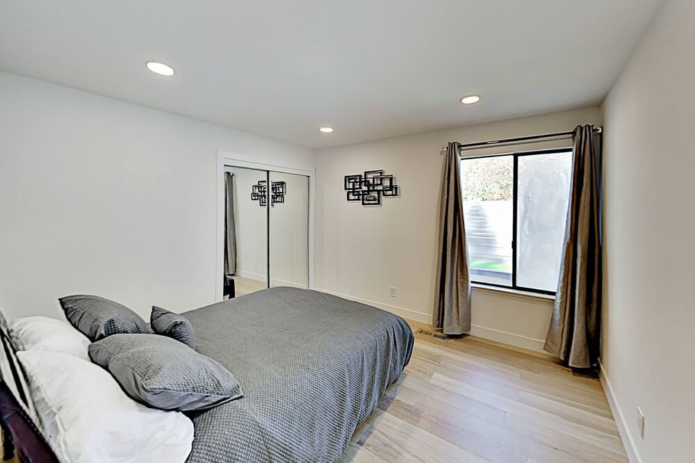 Photo of Bedroom in Napa