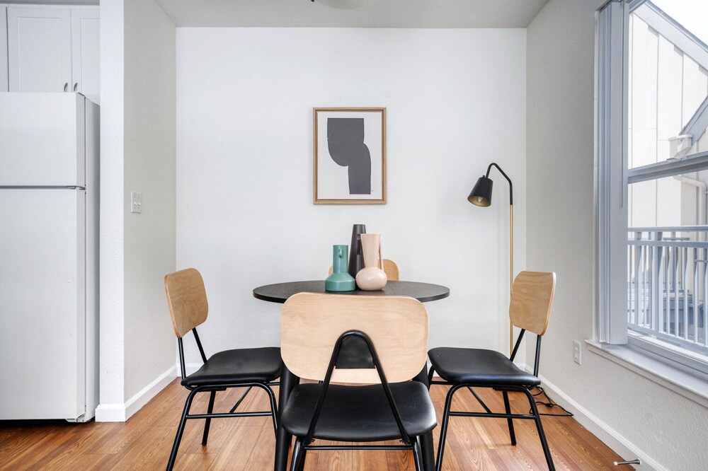 Photo of Kitchen in Morse Park