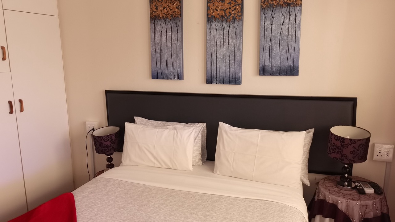 Photo of Bedroom in Humewood
